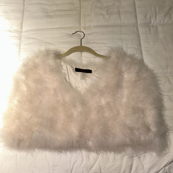 Anthropologie Blush Feathered Capelet - Picture 5 of 10